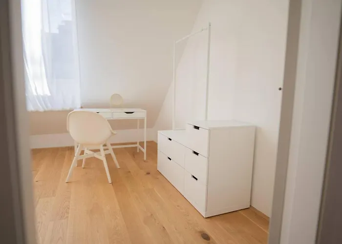 Small Penthouse With Terrace By Schonbrunn Apartman *